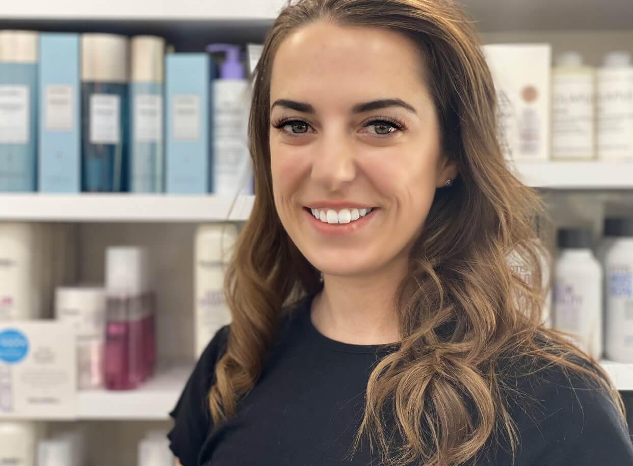 Orla received a hairdressing visa in Australia